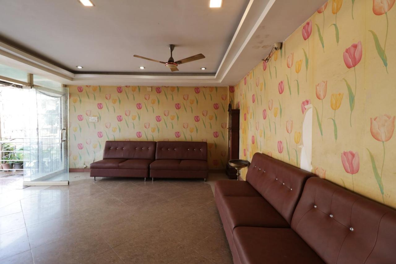 Oyo 29259 Hotel Rama Royal Nellore Exterior foto